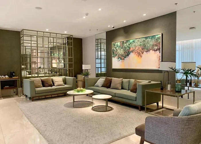Cozy With Pool & Gym Near Ayala Center Cebu